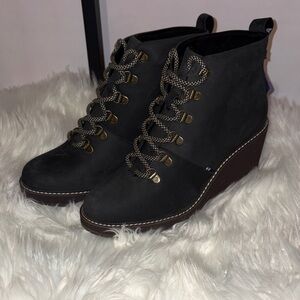 Toms Deep Navy Lace-Up Wedge Ankle Boots